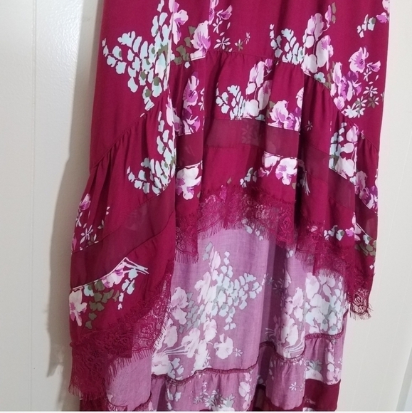 Express new with tags high low floral lace skirt sz medium burgandy WSK7 - Picture 3 of 8
